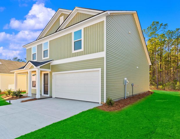276 Pleasant Valley Dr, Loris, SC 29569