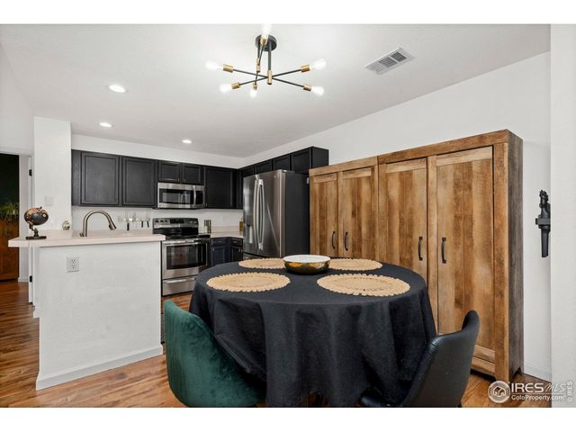 5225 White Willow Dr F200, Fort Collins, CO 80528