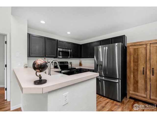 5225 White Willow Dr F200, Fort Collins, CO 80528