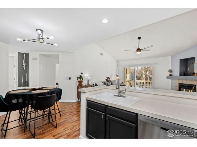 5225 White Willow Dr F200, Fort Collins, CO 80528