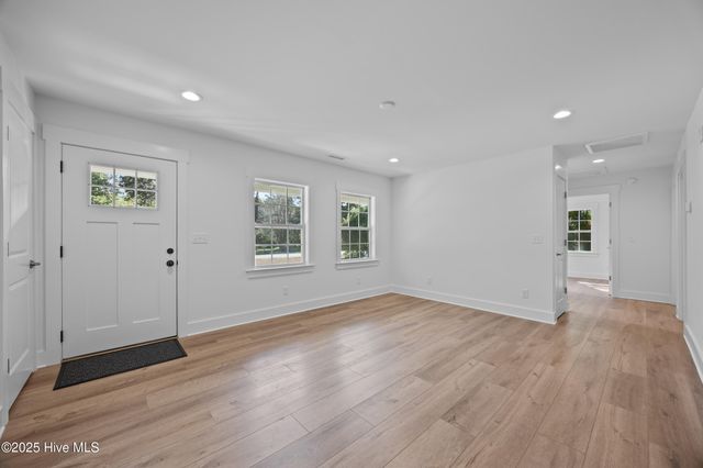 708 Bonham Avenue, Wilmington, NC 28403