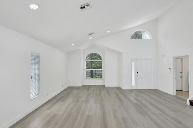 10729 EDINBURGH Street, Cooper City, FL 33026