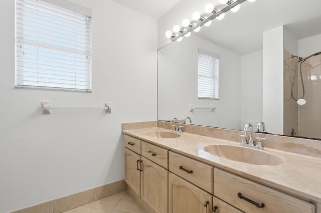 10729 EDINBURGH Street, Cooper City, FL 33026