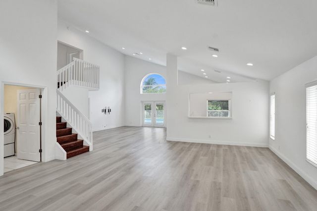 10729 EDINBURGH Street, Cooper City, FL 33026