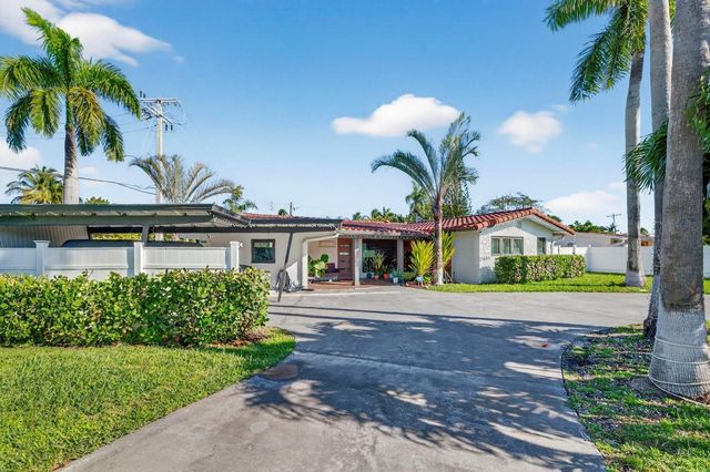 2601 NE 8th Court, Pompano Beach, FL 33062