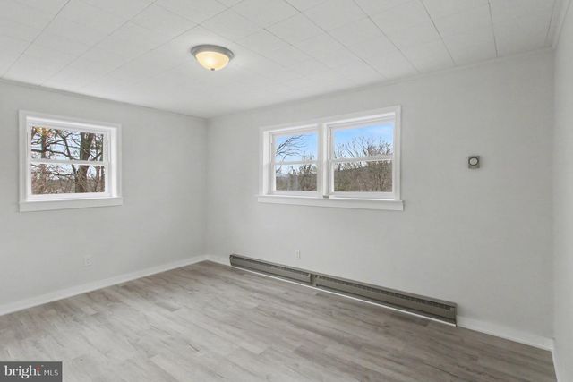 155 ZIEGLERVILLE RD, Schwenksville, PA 19473