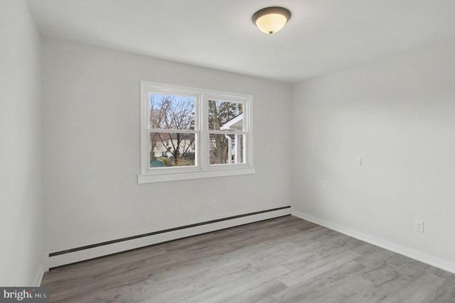 155 ZIEGLERVILLE RD, Schwenksville, PA 19473