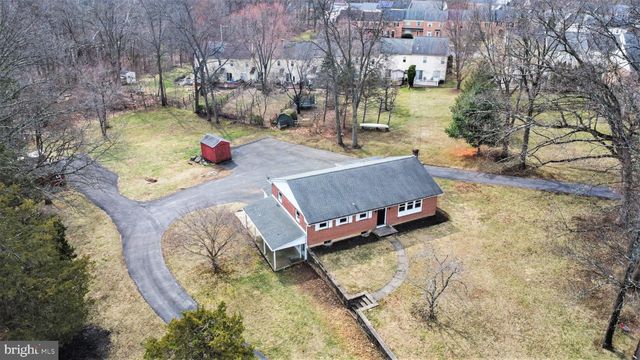 155 ZIEGLERVILLE RD, Schwenksville, PA 19473