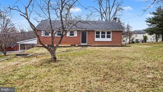 155 ZIEGLERVILLE RD, Schwenksville, PA 19473