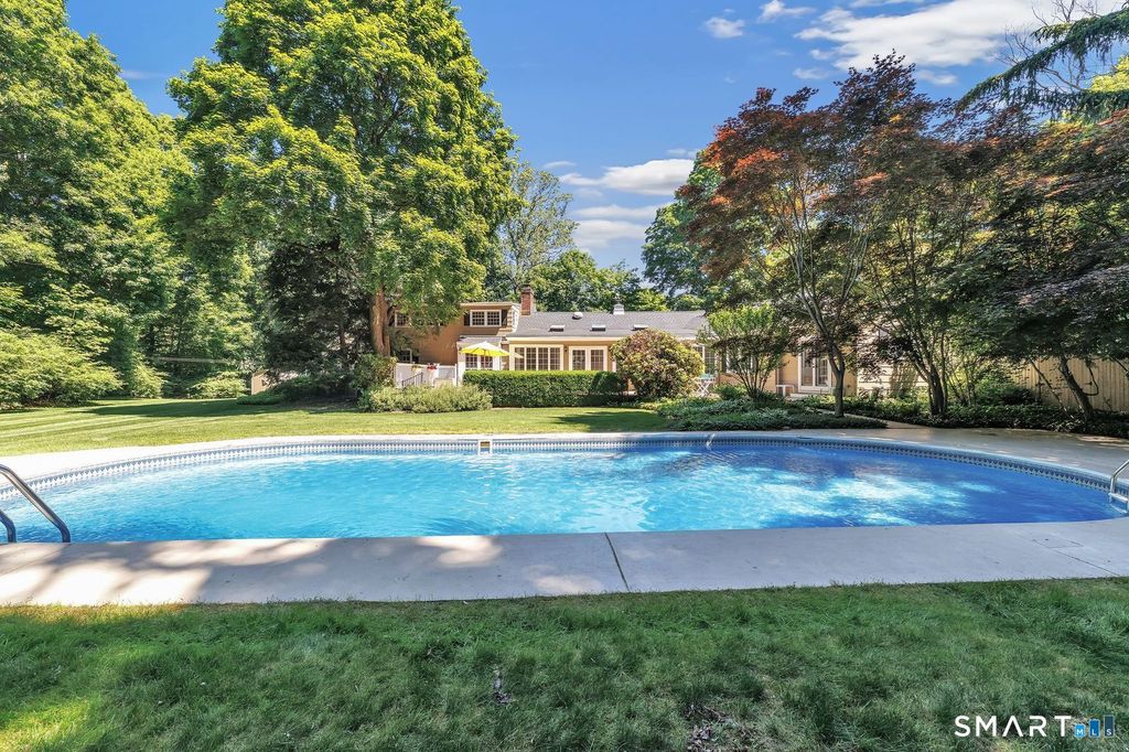 52 Mischa Hill Road, Trumbull, CT 06611