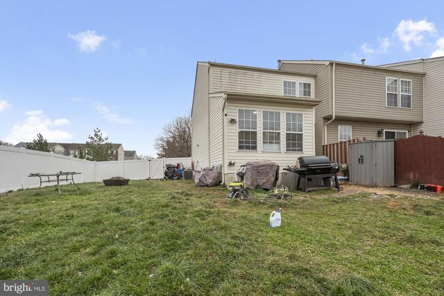 5010 FINSBURY RD, Baltimore, MD 21237