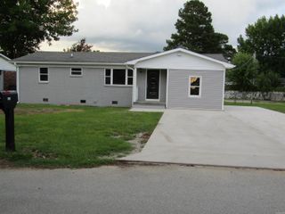 505 N 10th Street Street, Paragould, AR 72450