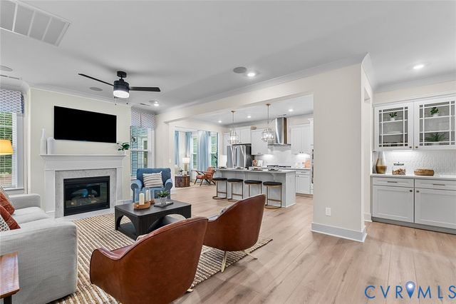18543 Cove Creek Dr, Moseley, VA 23120