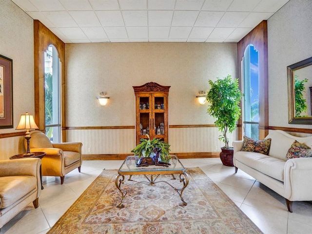 4280 Galt Ocean Drive 11j, Fort Lauderdale, FL 33308