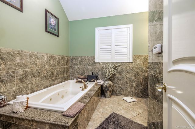 8611 165th Avenue, Howard Beach, NY 11414