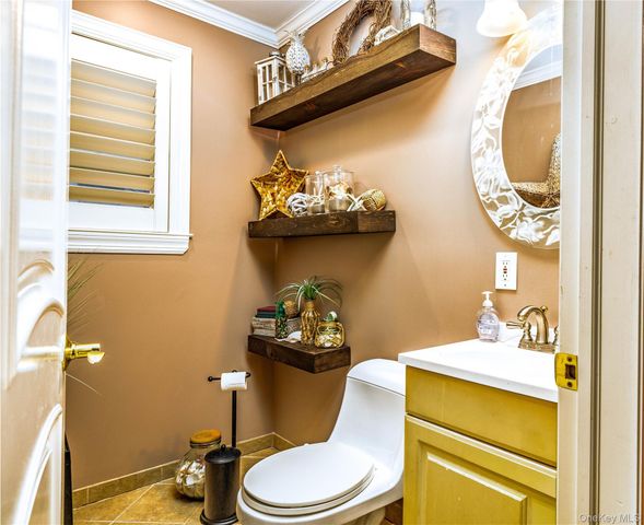 8611 165th Avenue, Howard Beach, NY 11414