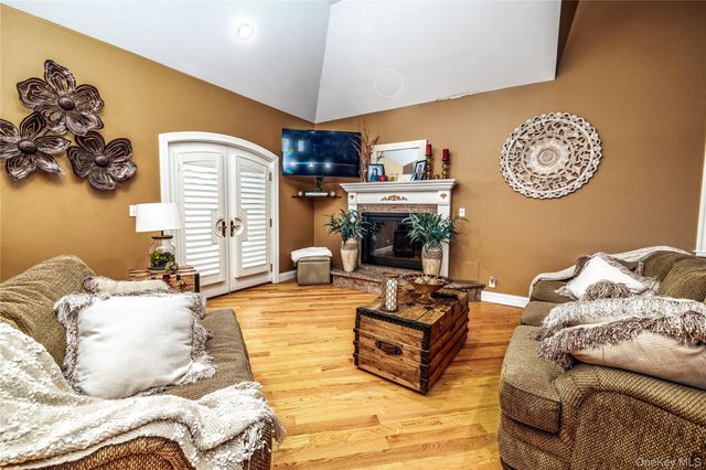 8611 165th Avenue, Howard Beach, NY 11414