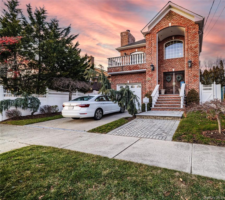 8611 165th Avenue, Howard Beach, NY 11414