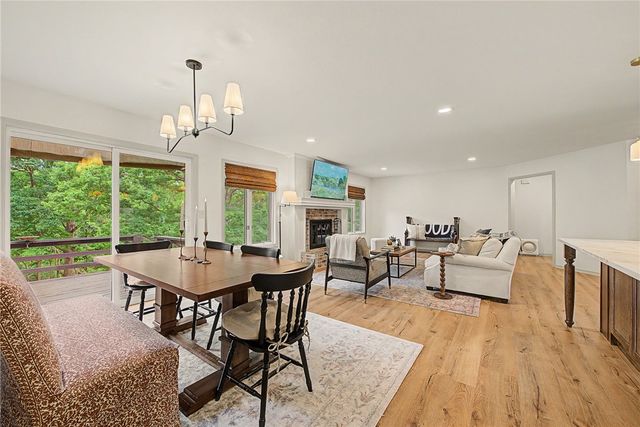 15 Timbercrest Lane, Bella Vista, AR 72715
