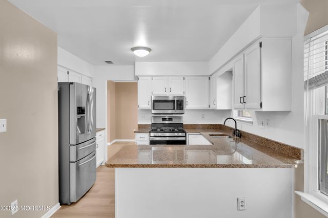 6 Winchester Drive, Howell, NJ 07731