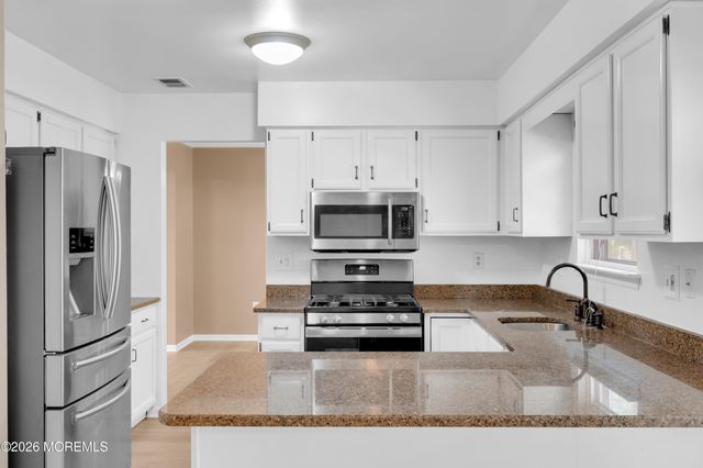 6 Winchester Drive, Howell, NJ 07731