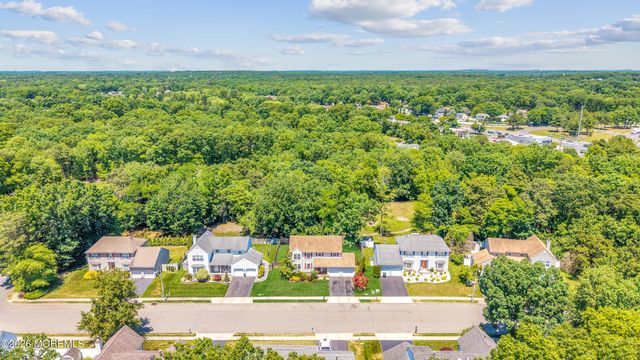 6 Winchester Drive, Howell, NJ 07731