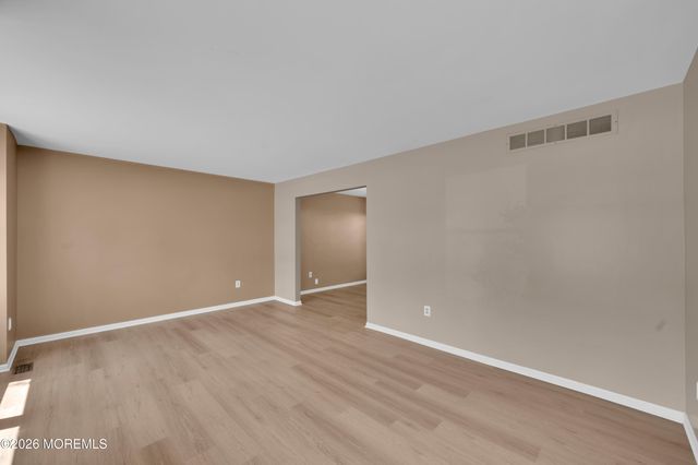 6 Winchester Drive, Howell, NJ 07731