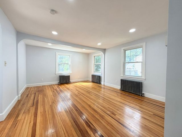 25 Brookside Rd, Braintree, MA 02184
