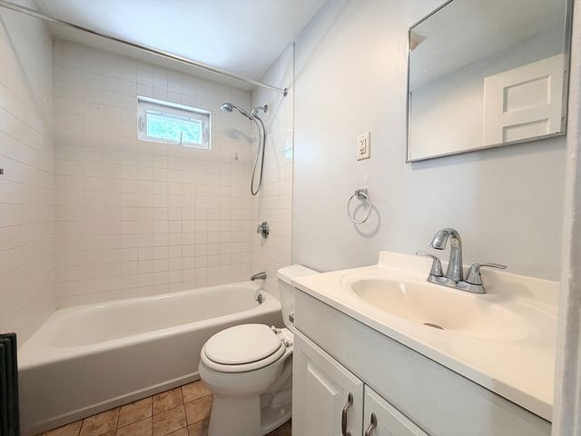 25 Brookside Rd, Braintree, MA 02184