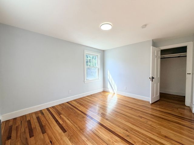 25 Brookside Rd, Braintree, MA 02184