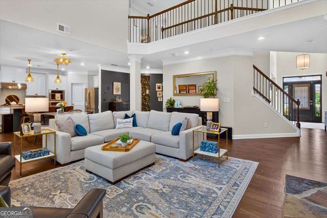 400 Silver Brook Drive, Woodstock, GA 30188