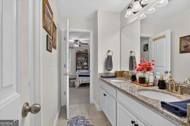 400 Silver Brook Drive, Woodstock, GA 30188