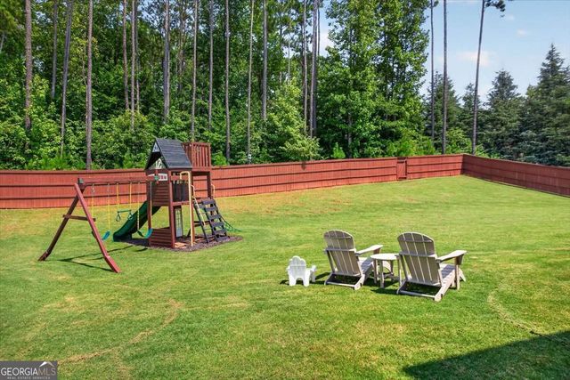 400 Silver Brook Drive, Woodstock, GA 30188