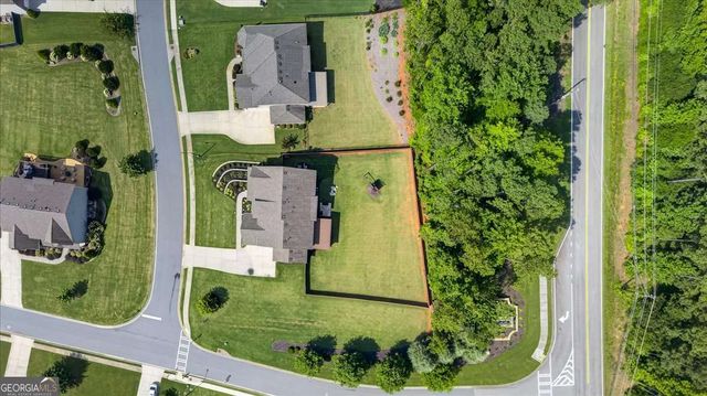400 Silver Brook Drive, Woodstock, GA 30188