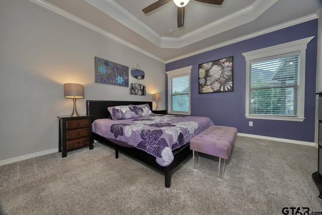 312 Kingdom Blvd, Lindale, TX 75771