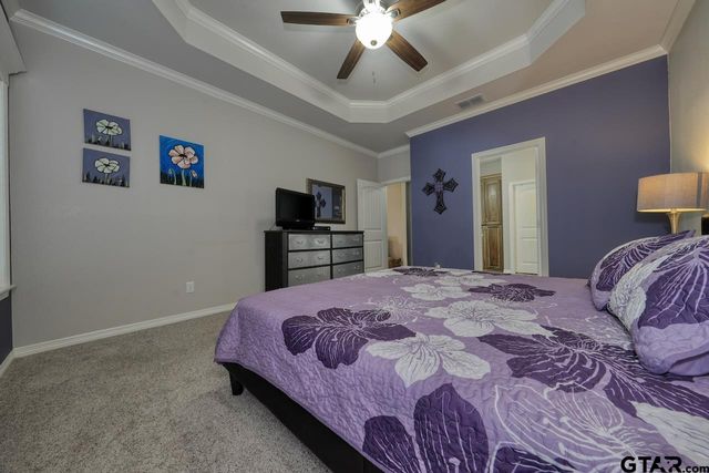 312 Kingdom Blvd, Lindale, TX 75771