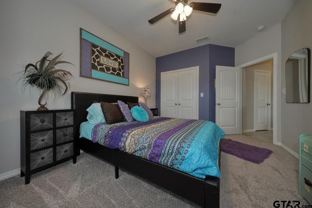 312 Kingdom Blvd, Lindale, TX 75771