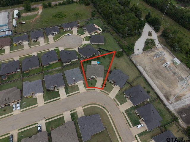 312 Kingdom Blvd, Lindale, TX 75771