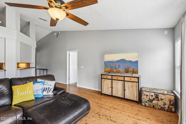 3178 WAVERING Lane, Middleburg, FL 32068