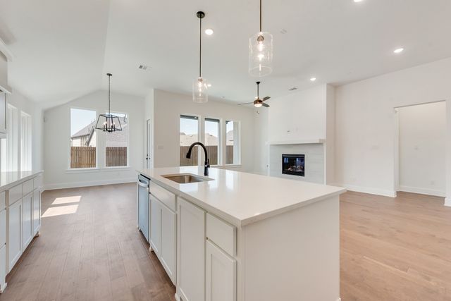 6036 Foxwheel Way, Fort Worth, TX 76123