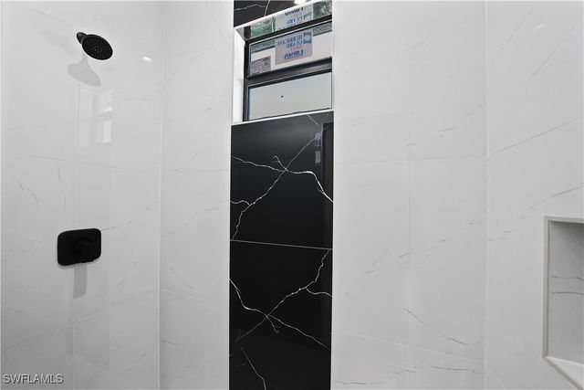 2458 NW 9th TER, Cape Coral, FL 33993