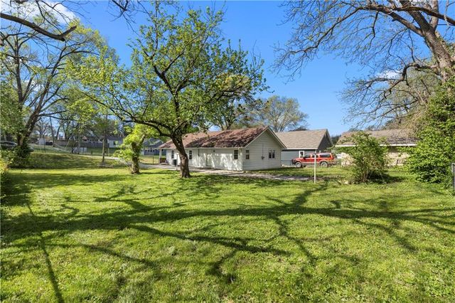 5514 S Swartz Road, Kansas City, KS 66106