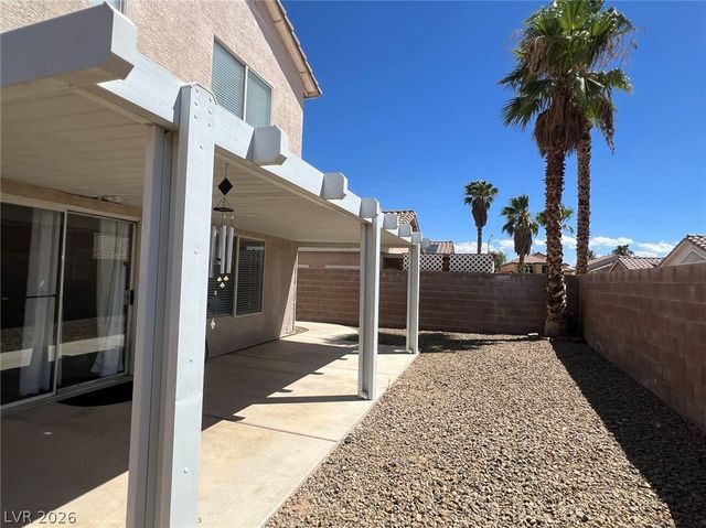 7941 BLUE BROOK Drive, Las Vegas, NV 89147