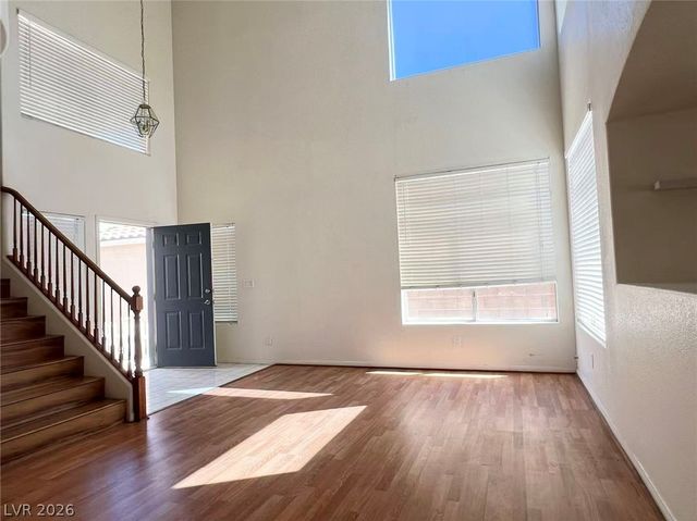 7941 BLUE BROOK Drive, Las Vegas, NV 89147