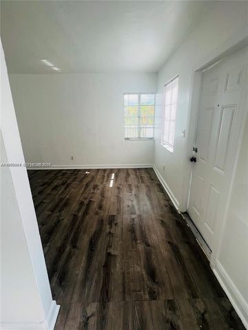 840 81st St 3, Miami Beach, FL 33141