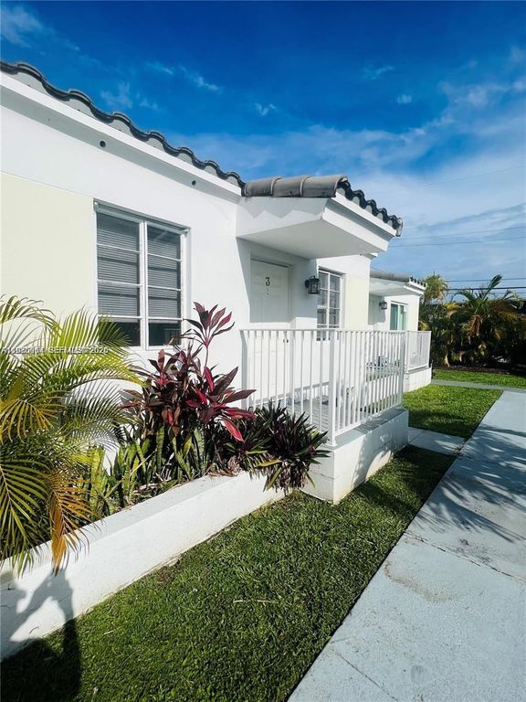 840 81st St 3, Miami Beach, FL 33141