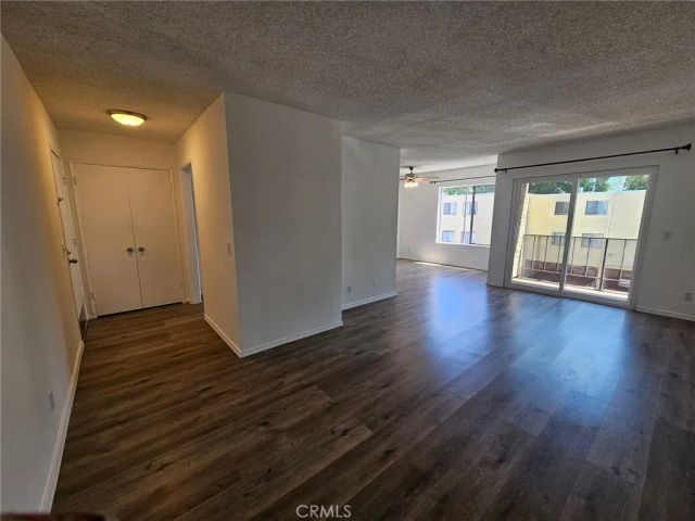 19050 Sherman, Reseda, CA 91335