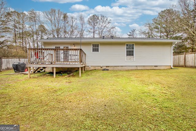 2089 Moore Rd, Moreland, GA 30259