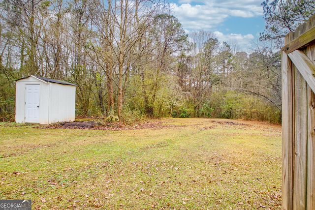 2089 Moore Rd, Moreland, GA 30259