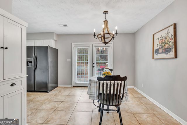 2089 Moore Rd, Moreland, GA 30259